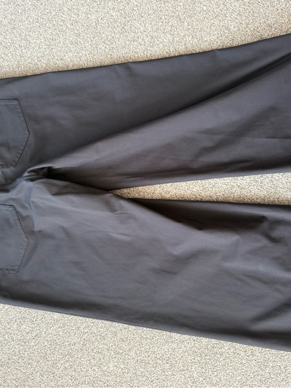 Lululemon EasyFive Low-Rise Classic Wide-Leg Pant Regular